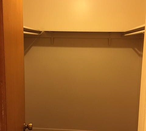 3rd image of 1360 Pinnacle Dr #B