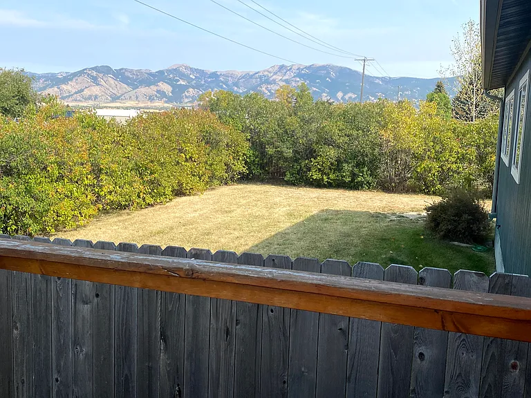 4270 E Valley Center Rd #A — Photo 12