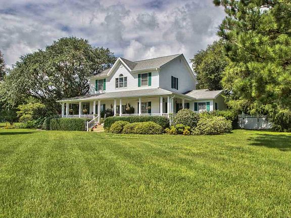2nd image of 1719 Vineyard Way