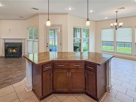 5th image of 42198 Bald Eagle Ave