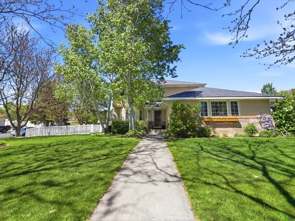 4182 W 9800th St N, Cedar Hills, UT 84062