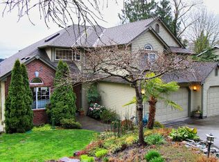 17506 32nd Ave NE, Seattle, WA 98155