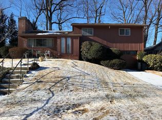 6413 Tone Dr, Bethesda, MD 20817