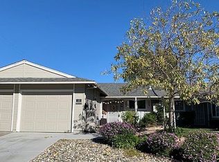 127 Sequoia Dr, Vacaville, CA