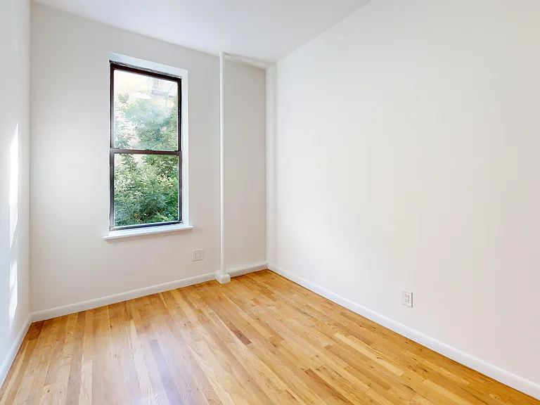 417 E 65th St #8 — Photo 10