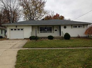 833 W Ashton Ave, Lima, OH 45801