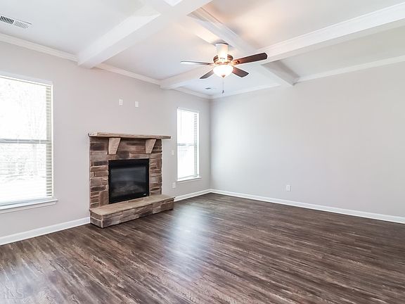 3rd image of 901 Parkside Place Ave