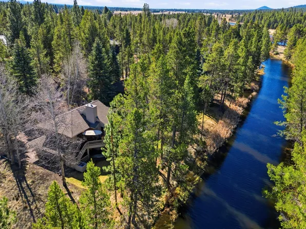 57705 Golden Eagle Ln #21, Sunriver, OR 97707