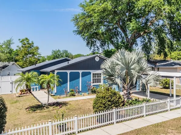 321 Brandywine Dr, Valrico, FL 33594