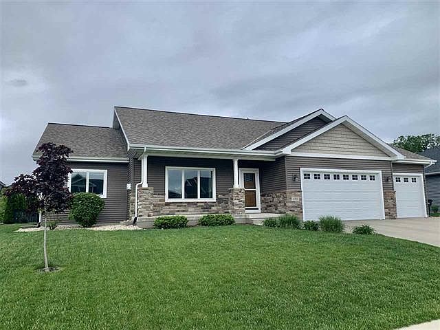 1st image of 690 Prairie Grass Road