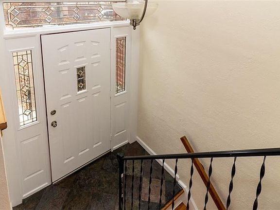 2nd image of 305 Belladonna Dr
