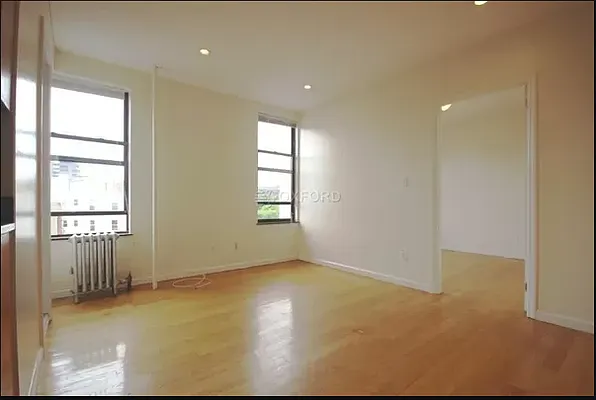 Rented by Oxford Property Group | media 1