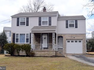 525 S Vineyard Blvd, Collingswood, NJ 08108