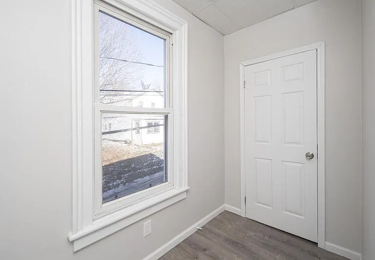 56 Thompson St #2 — Photo 28