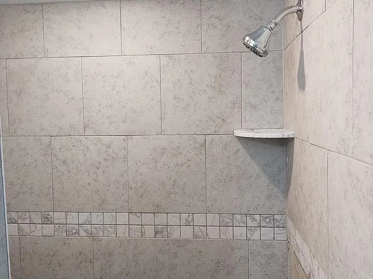 1224 Clover Ln — Photo 13