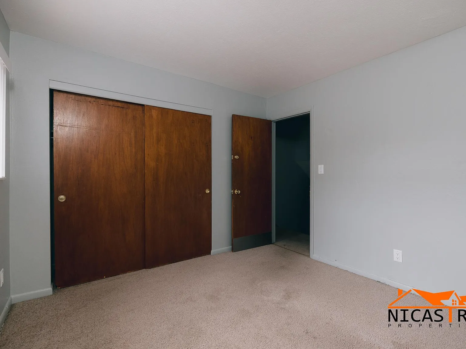 3 bed, 1.5 bath, 850 sqft, $2,397 — Photo 4