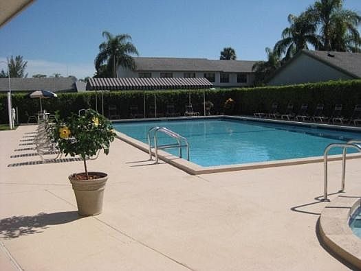 2nd image of 9126 SW 21st St