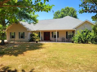 108498 S 4566th Rd, Sallisaw, OK 74955