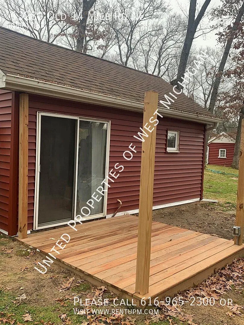 Available Now | Cute Studio in Greenville | All Utilities are included | — Photo 2