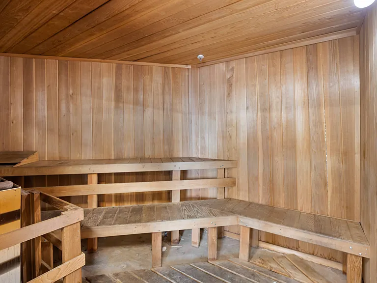 Dry Sauna
