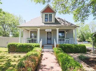 606 N 5th St, Rogers, AR 72756