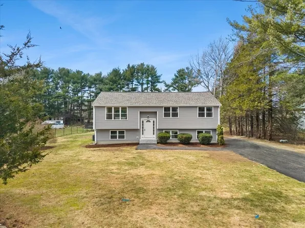 587 Bridge St, East Bridgewater, MA 02333