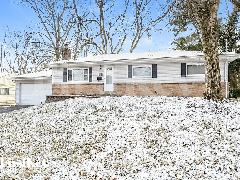 6114 Fee Fee Rd — Photo 1