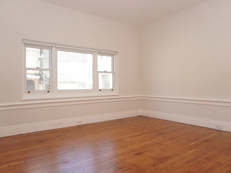 1661 Leavenworth St #2 — Photo 20