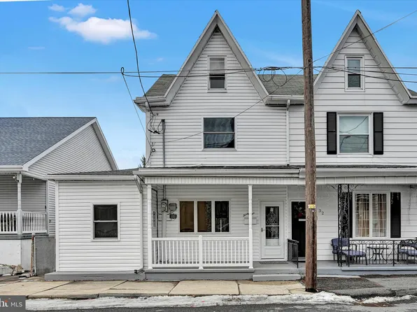 34 S Broad Mountain Ave, Frackville, PA 17931