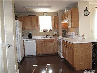 2nd image of 260 Beach 81st St APT 6F