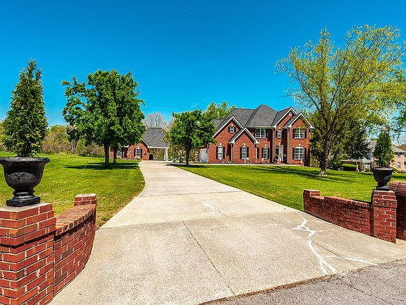 2nd image of 157 Hidden Cove Ct
