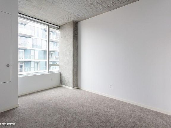 3rd image of 1345 S Wabash Ave NE #910