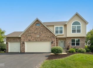 344 Morgan Valley Dr, Oswego, IL