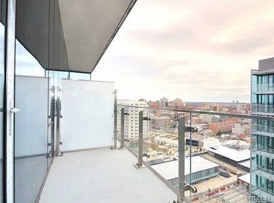 Rented by NYWPG Realty LLC | media 23