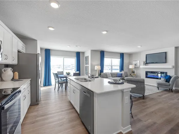 2108 Bugge Dr, Adel, IA 50003