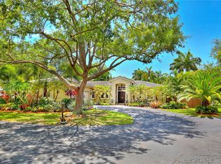 7606 SW 147th St, Palmetto Bay, FL 33158