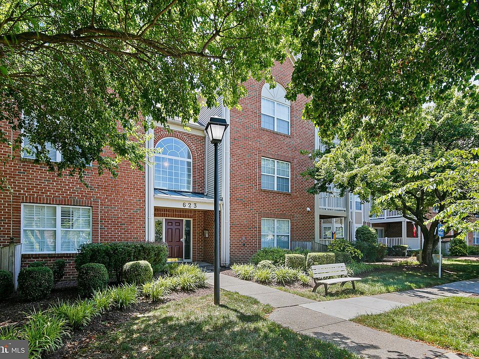 1st image of 623 Admiral Dr Unit 403