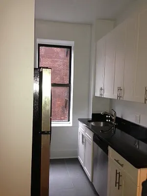 Rented by Mall Properties, Inc. | media 24