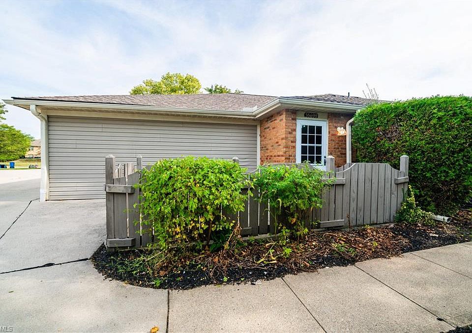 1st image of 35699 Westminister Ave