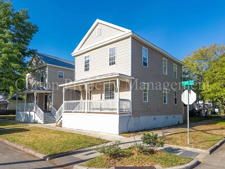 923 N 5th Ave #A — Photo 3