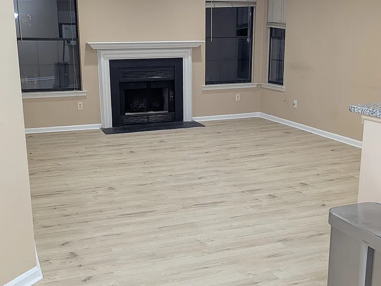 274 Crosspointe Dr — Photo 12
