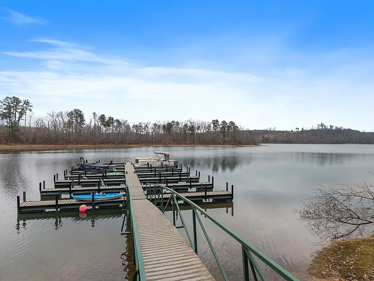 1301 Harts Ridge Dr — Photo 37