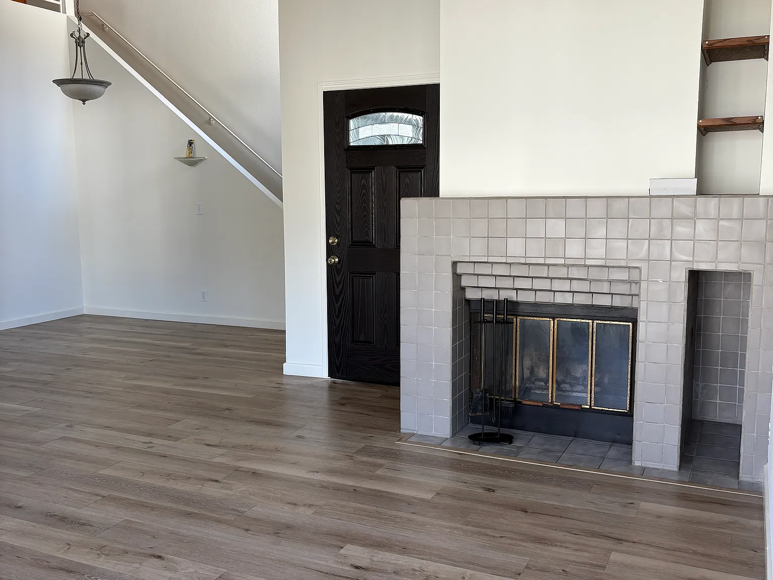 2 bed, 1426 sqft, $4,500 — Photo 3