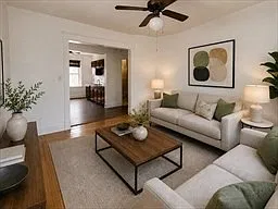 2 bed, 1.0 bath, 760 sqft, $1,895 — Photo 3