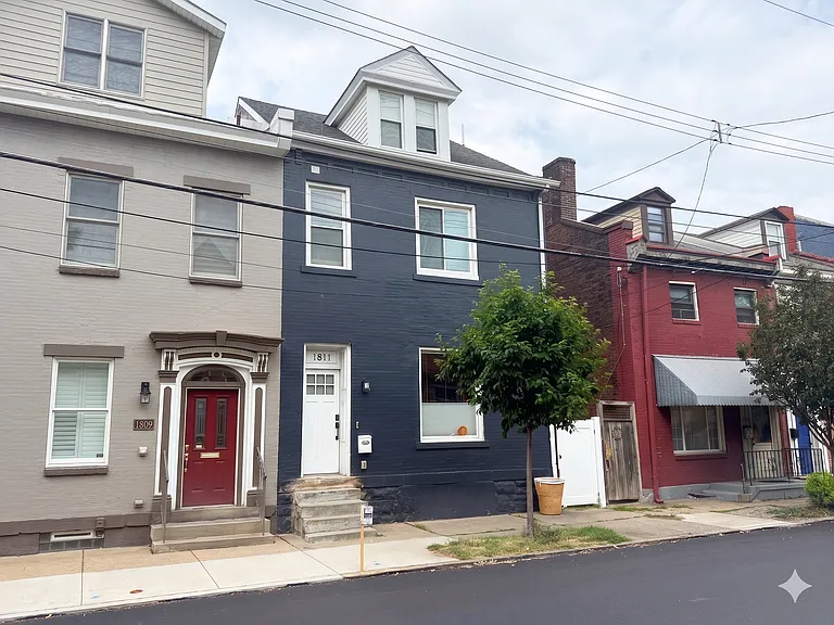 1811 Sidney St — Photo 2