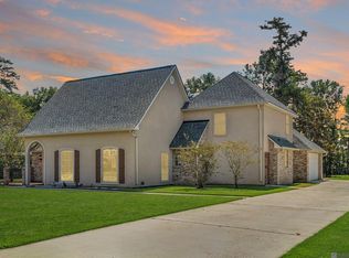 30545 Cypress Glen Dr, Denham Springs, LA 70726