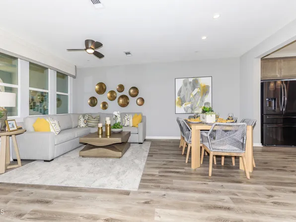 703 Winchester Dr, Oxnard, CA 93036