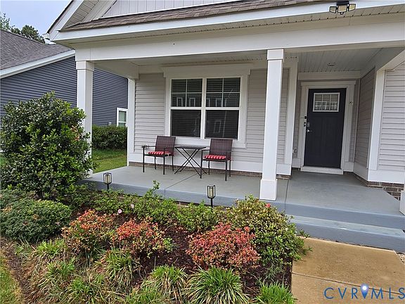 3rd image of 6620 Sterling Way
