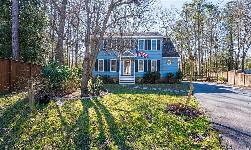 1st image of 9003 White Pickett Ct