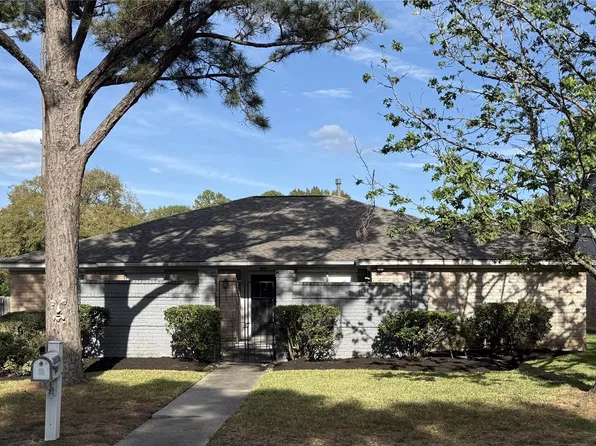 20330 Atascocita Shores Dr, Humble, TX 77346